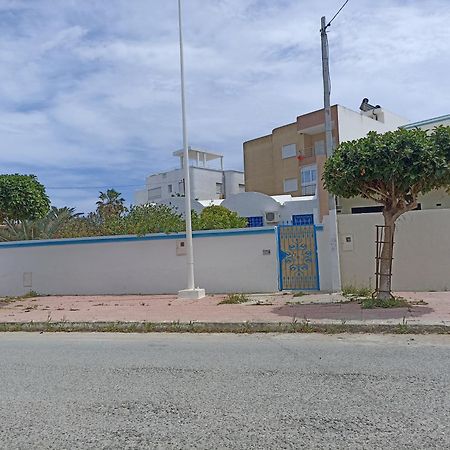 Maison S+1 très bien équipée à 2mn de la plage Kelibia Exterior foto