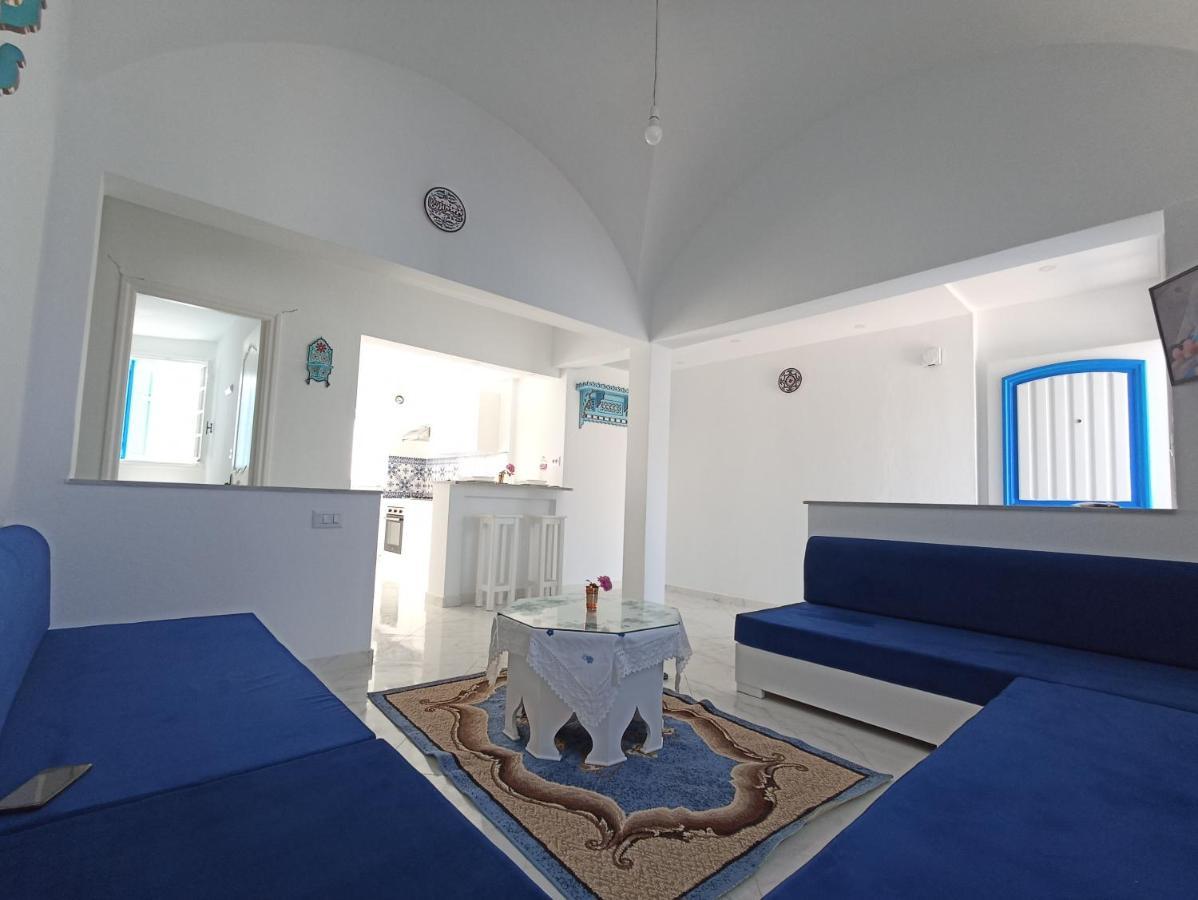 Maison S+1 très bien équipée à 2mn de la plage Kelibia Exterior foto